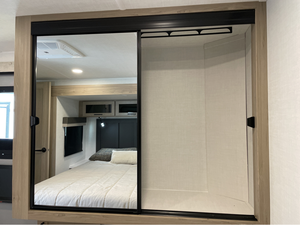 2026 Forest River Rockwood Ultra Lite 2608BS, $ 47,990