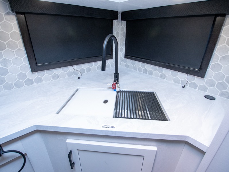 2024 Jayco White Hawk 27RK, $ 32,999