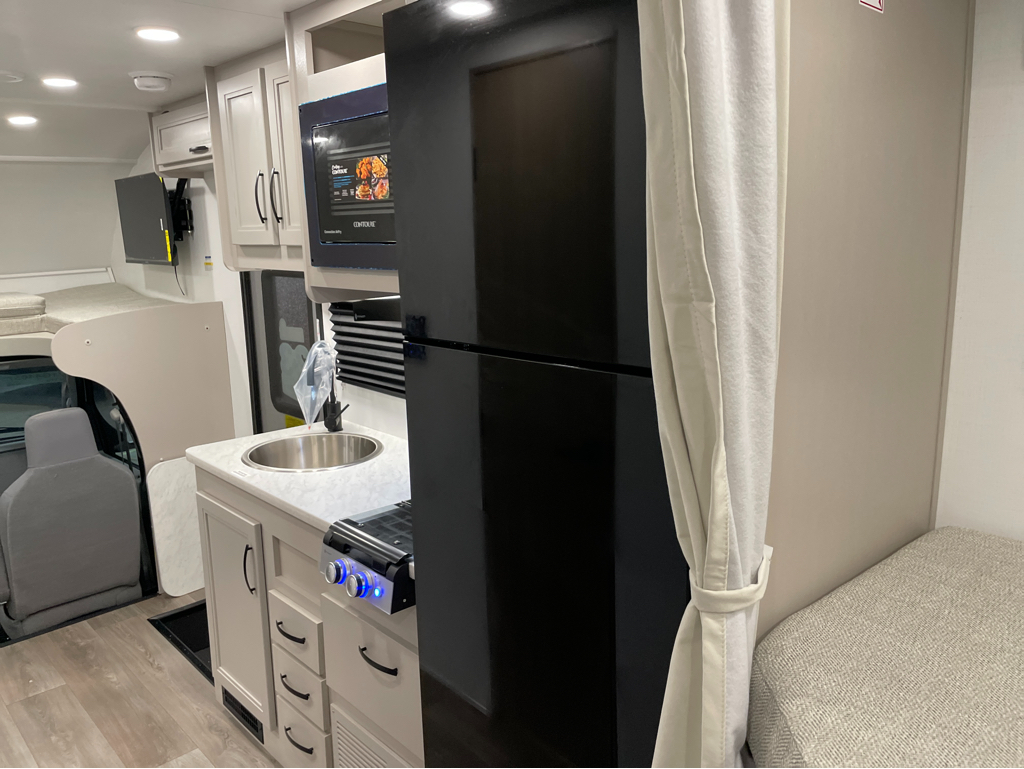 2027 Jayco Redhawk SE 22TF, $ 81,997
