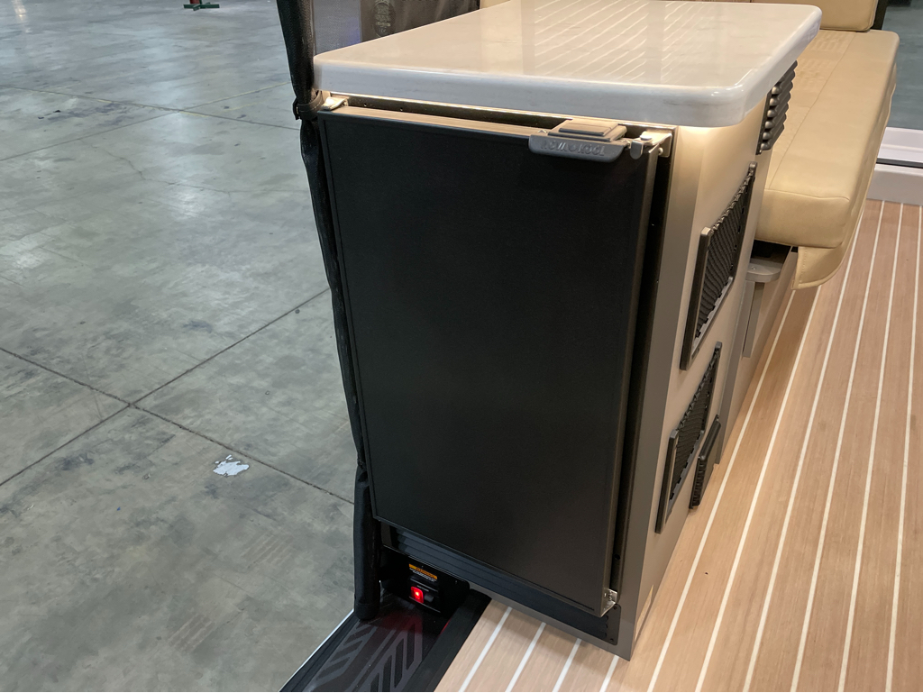 2027 Jayco Solstice 21T, $ 139,997