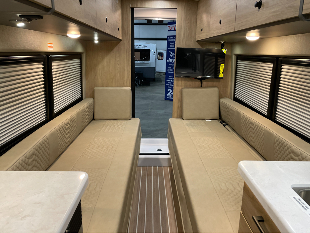 2027 Jayco Solstice 21T, $ 139,997