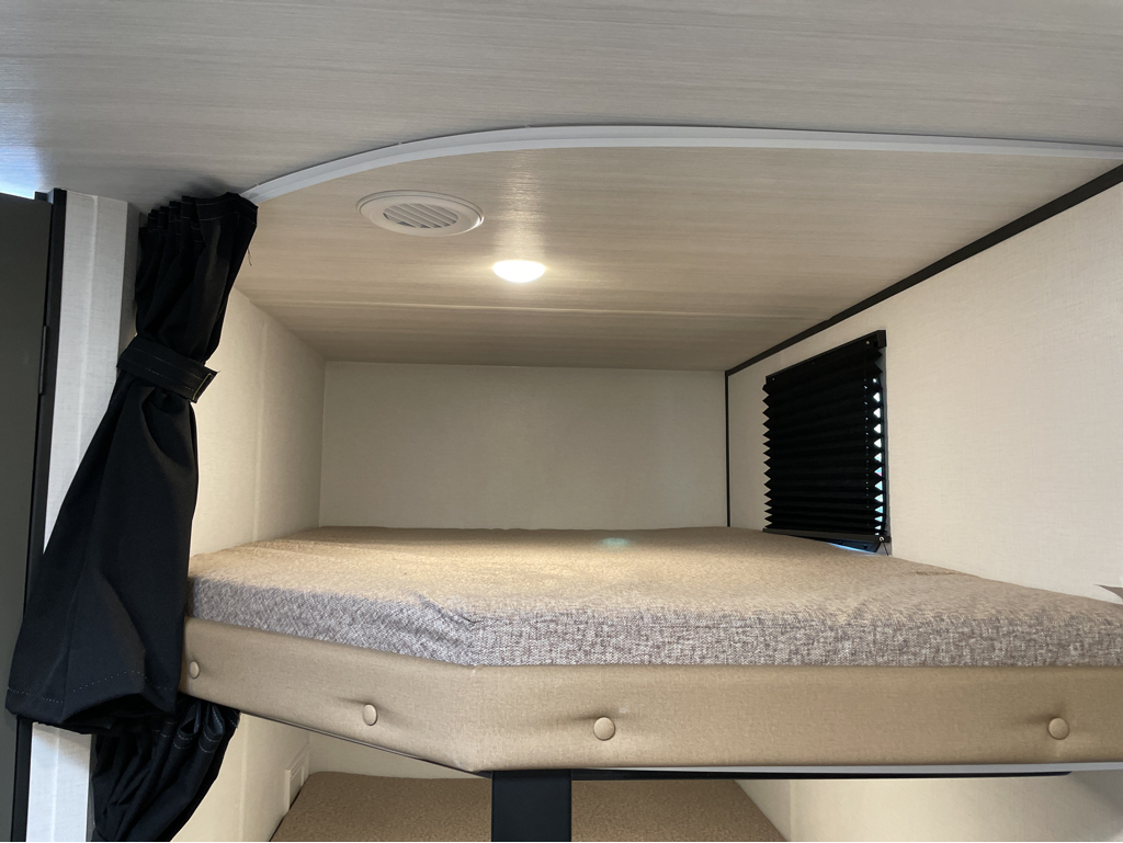 2026 Keystone Bullet Classic (East) 26BHC, $ 27,999