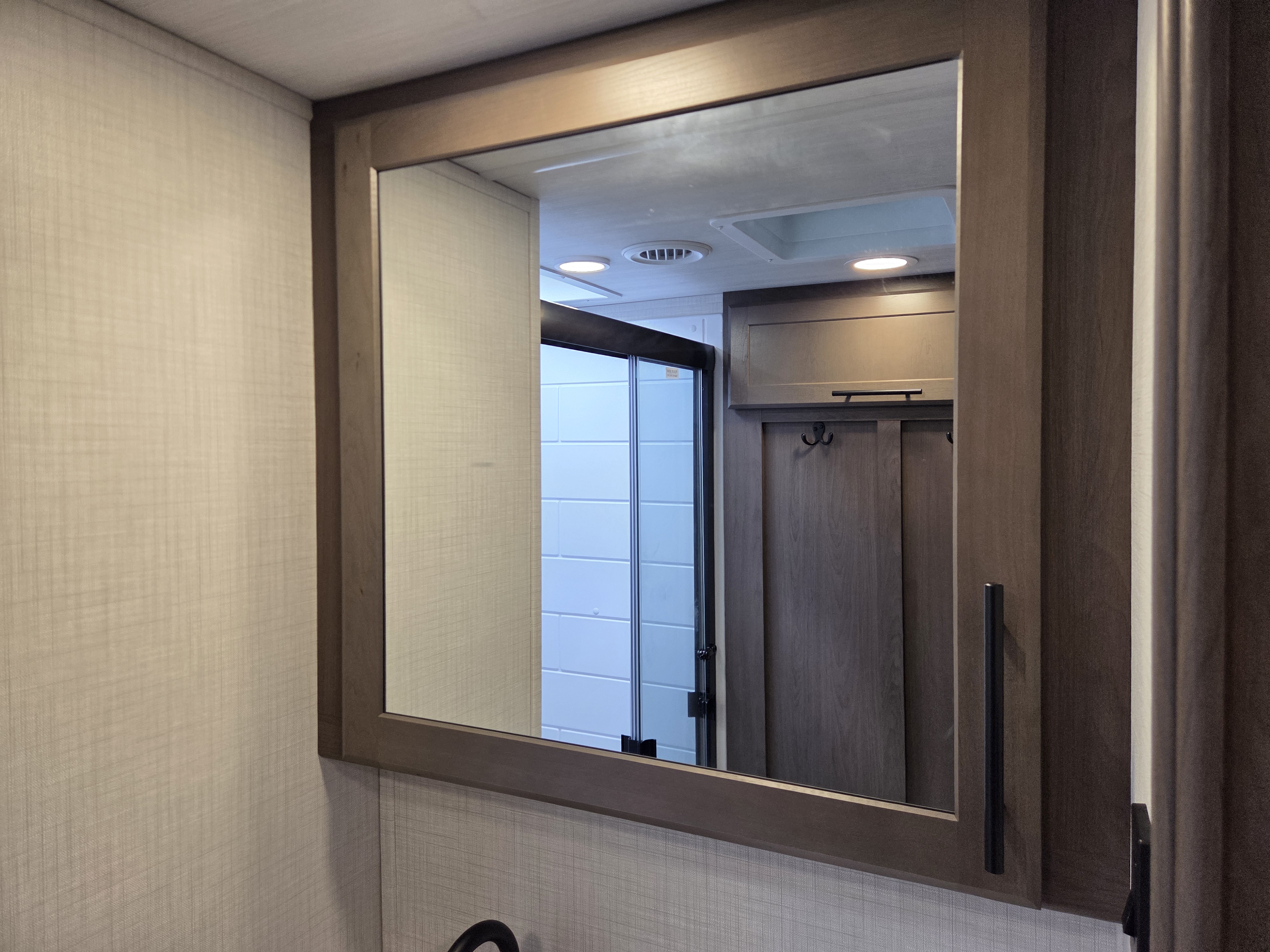 2027 Keystone Cougar Half-Ton (Fifth Wheel) 23MLE, $ 52,999