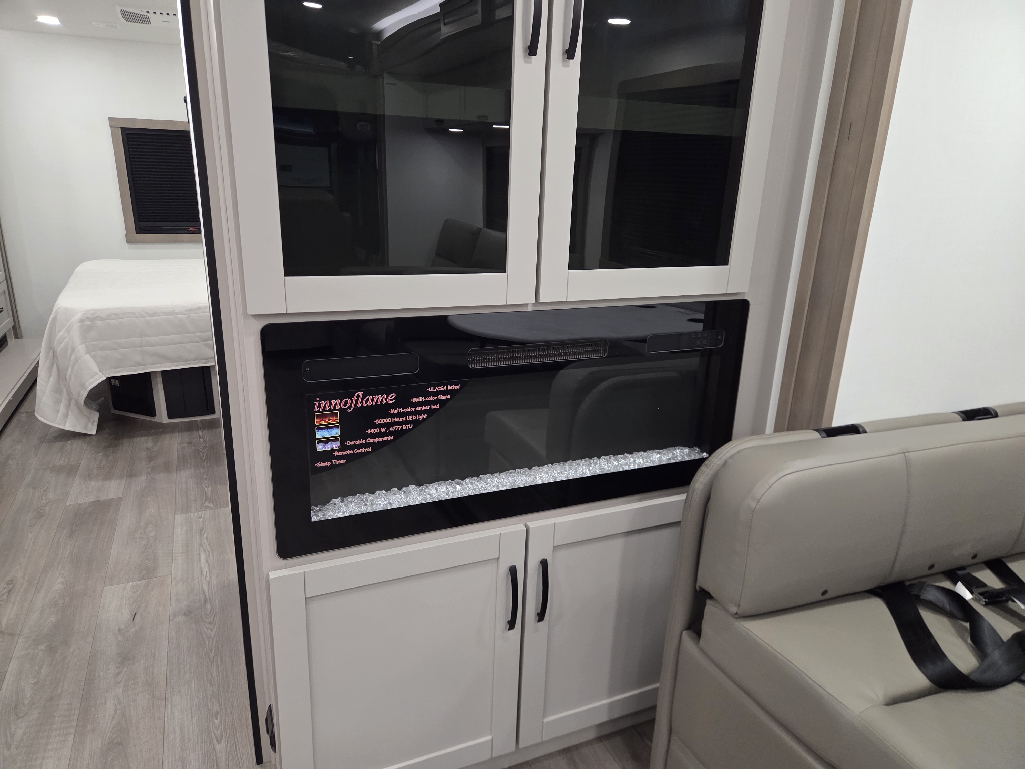 2027 Jayco Precept 34G, $ 179,995