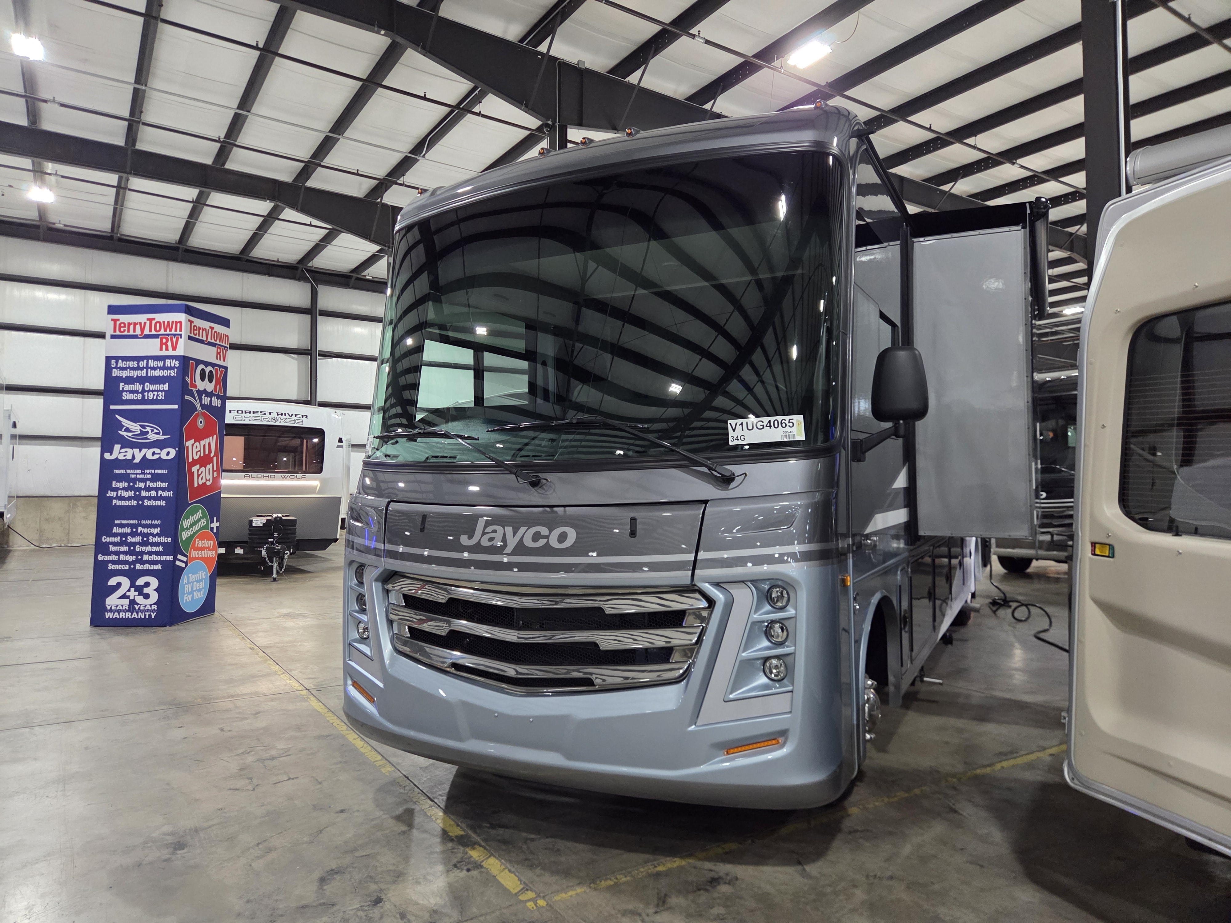 2027 Jayco Precept 34G, $ 179,995