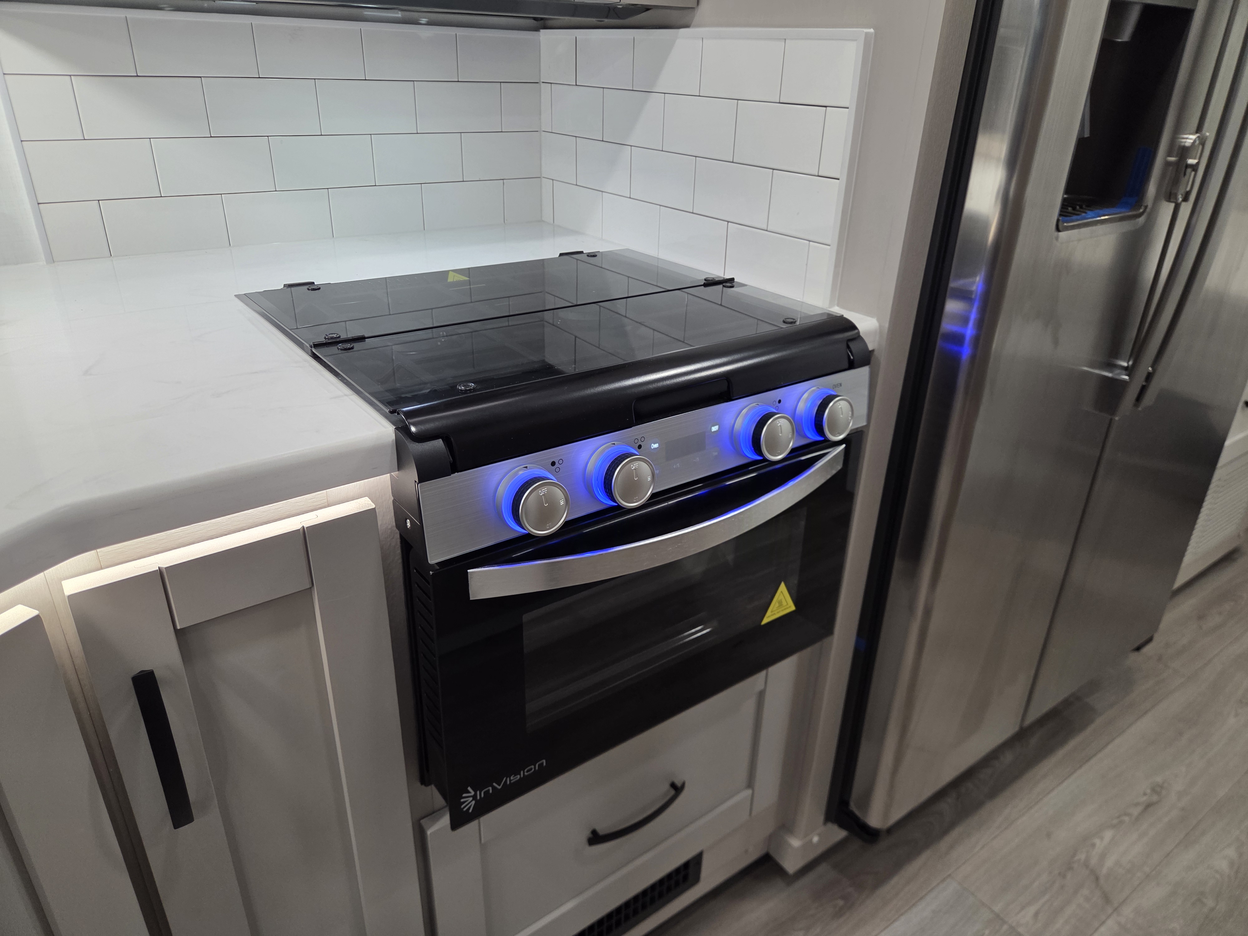 2027 Jayco Precept 34G, $ 179,995