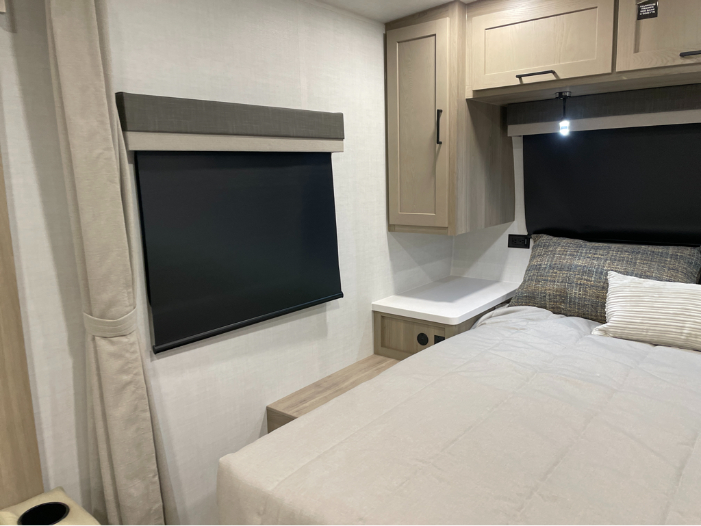 2026 Forest River Rockwood Mini Lite 2109S, $ 33,999