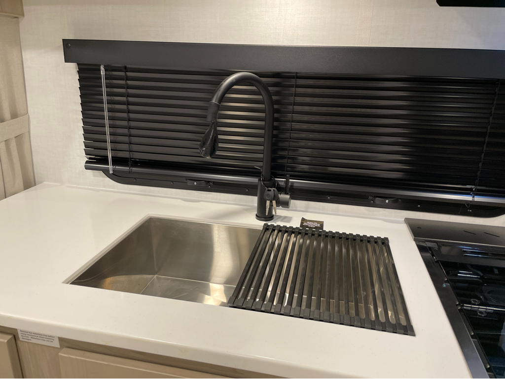 2026 Forest River Rockwood Mini Lite 2109S, $ 33,999