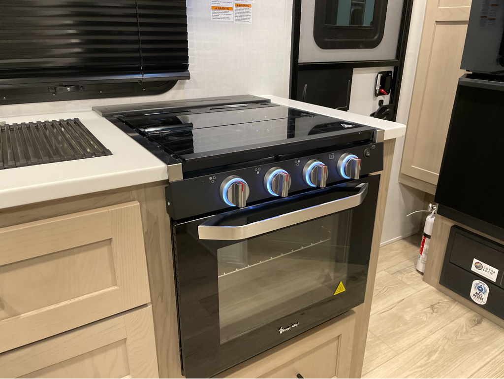 2026 Forest River Rockwood Mini Lite 2109S, $ 33,999