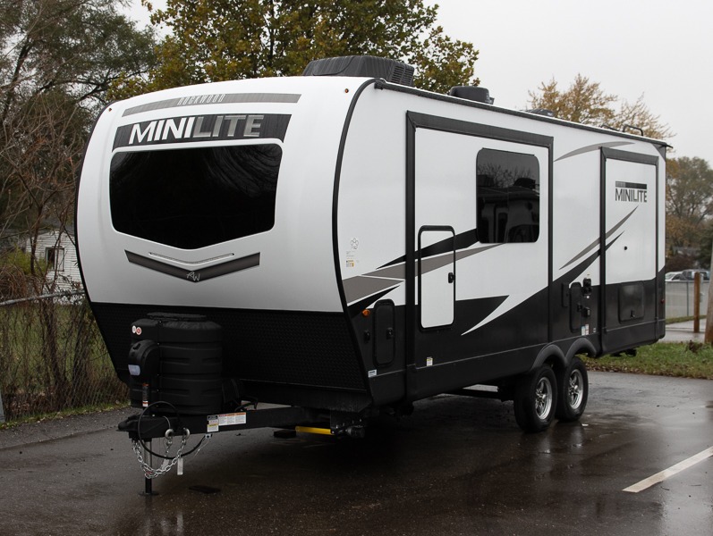 2025 Forest River Rockwood Mini Lite 2516S, $ 35,999