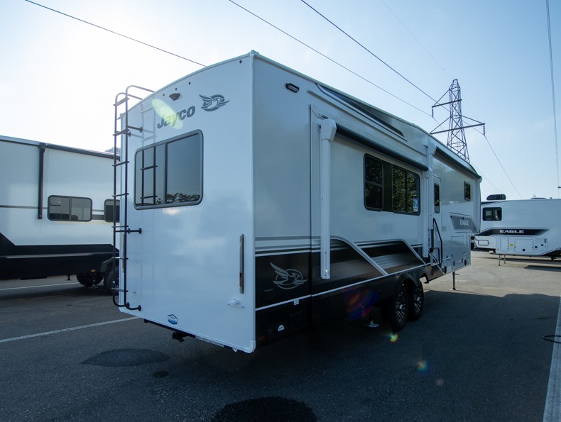 2026 Jayco Eagle 365UKTS, $ 67,995