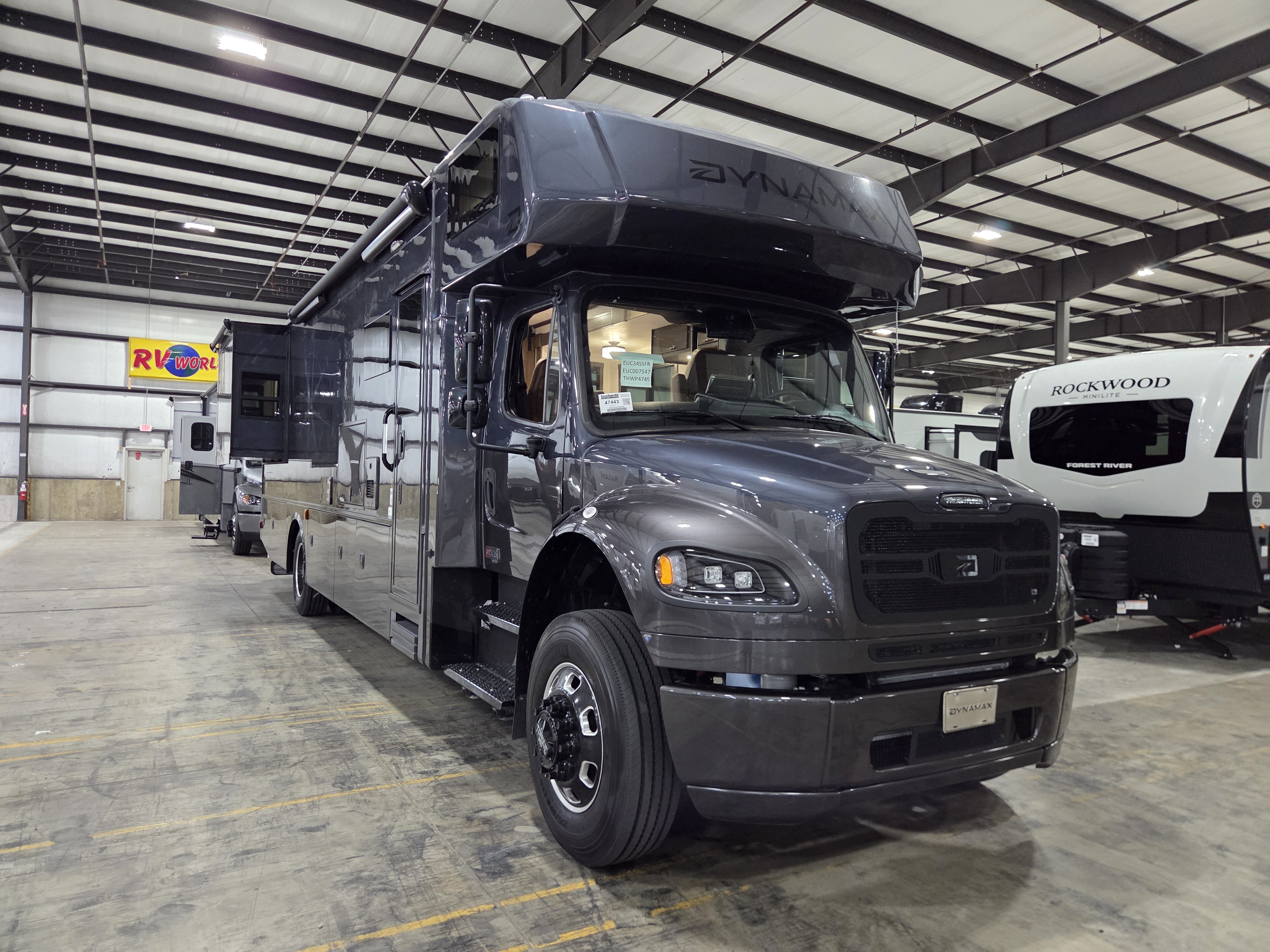2026 Dynamax Europa 34SS, $ 289,997