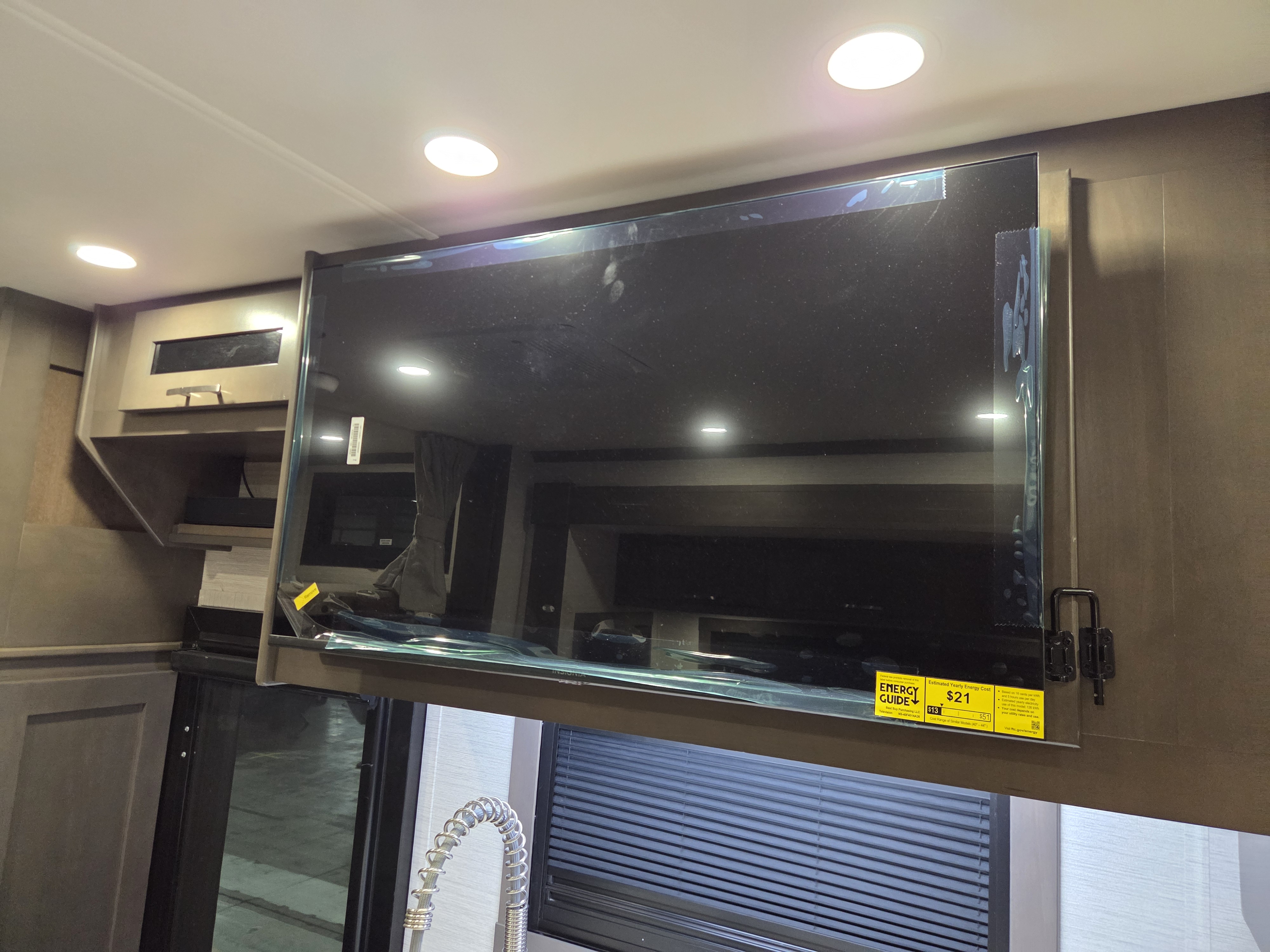 2026 Dynamax Europa 34SS, $ 289,997