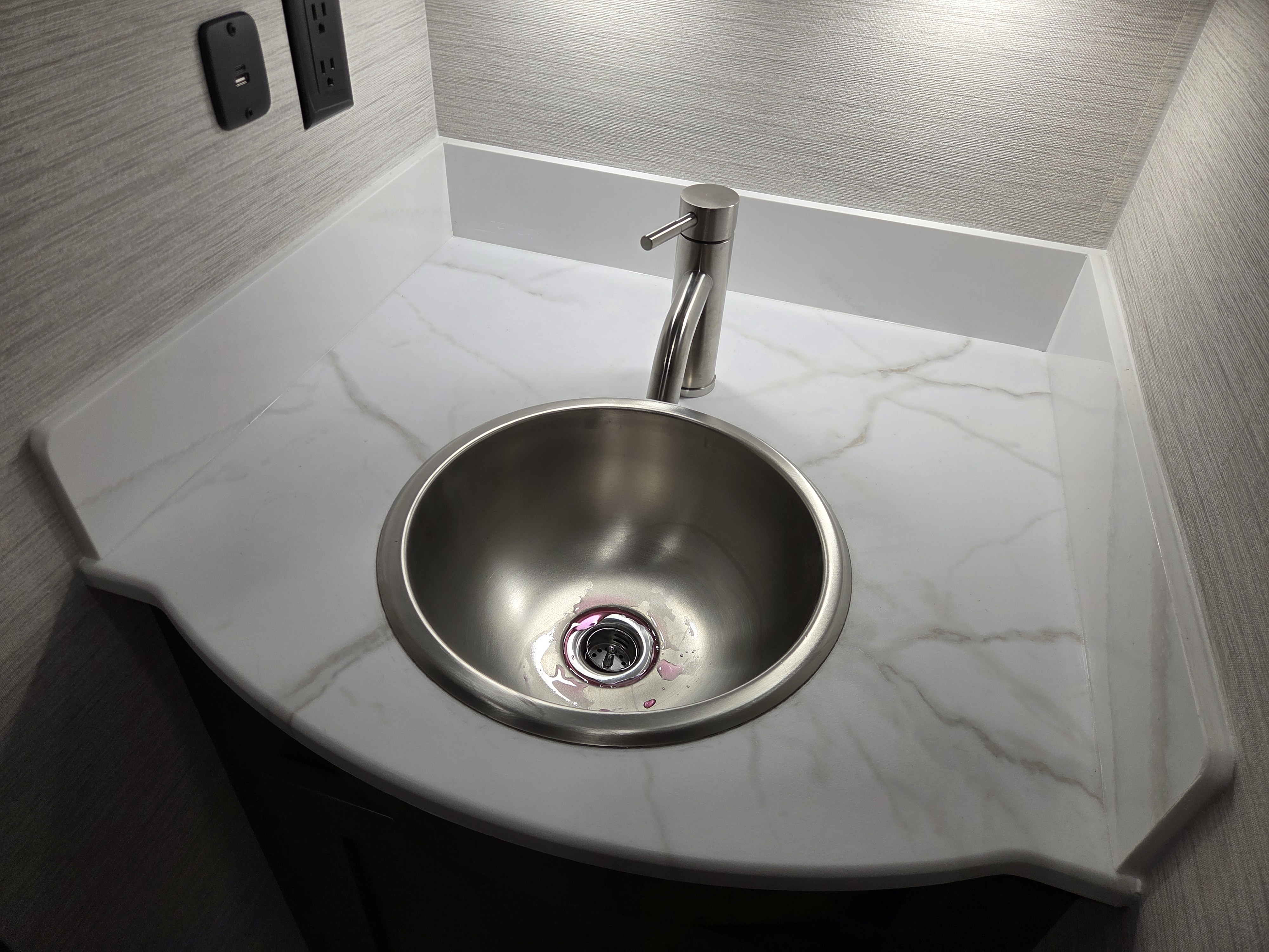 2026 Dynamax Europa 34SS, $ 289,997