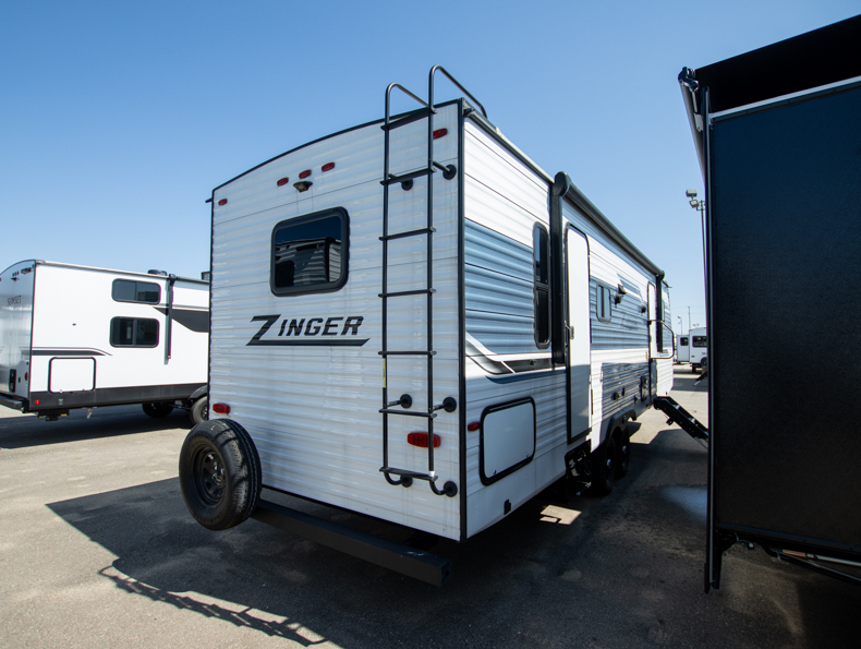 2023 CrossRoads Zinger ZR298FB, $ 25,999