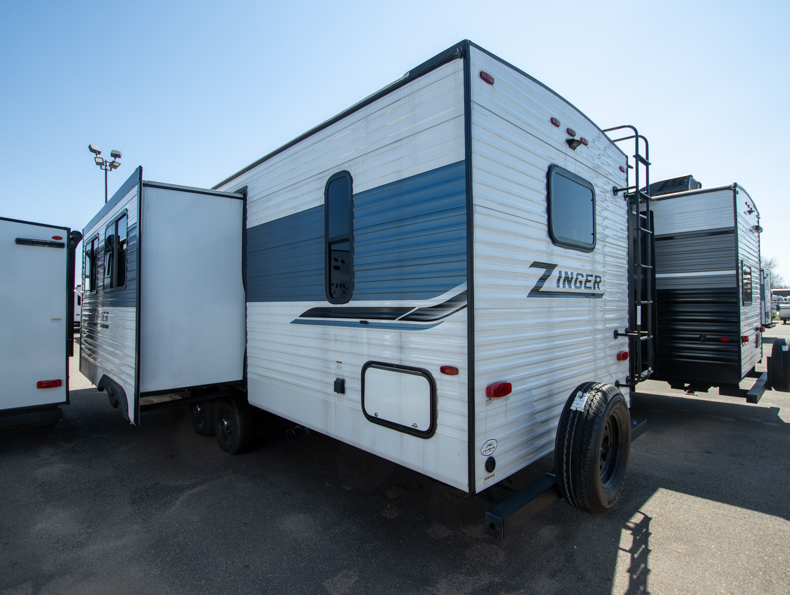 2023 CrossRoads Zinger ZR298FB, $ 25,999