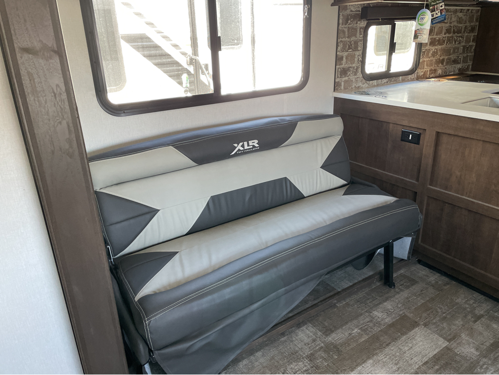 2022 Forest River XLR Hyper Lite 3016, $ 42,987