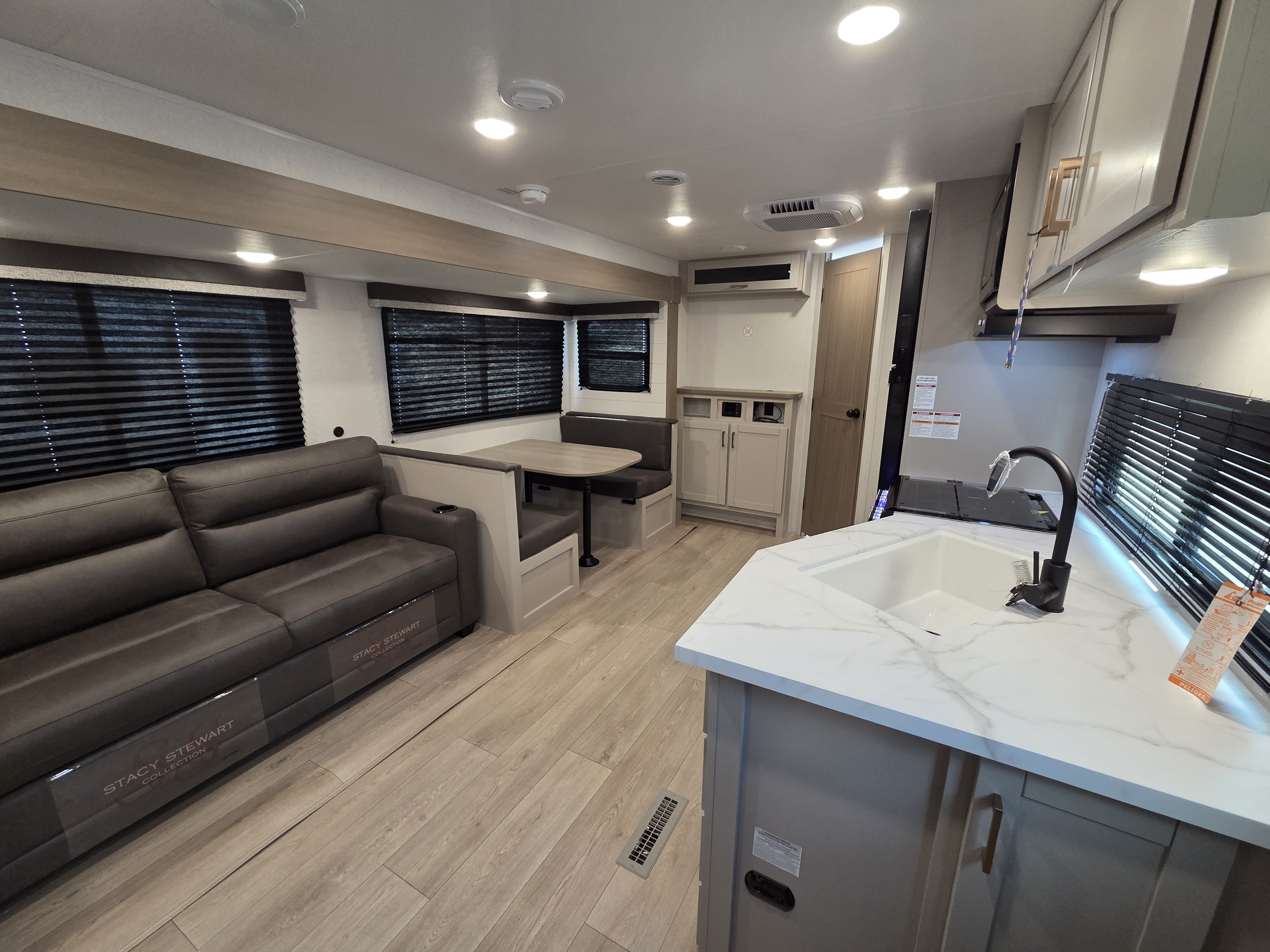 2027 Jayco Jay Flight 262RLS, $ 27,999