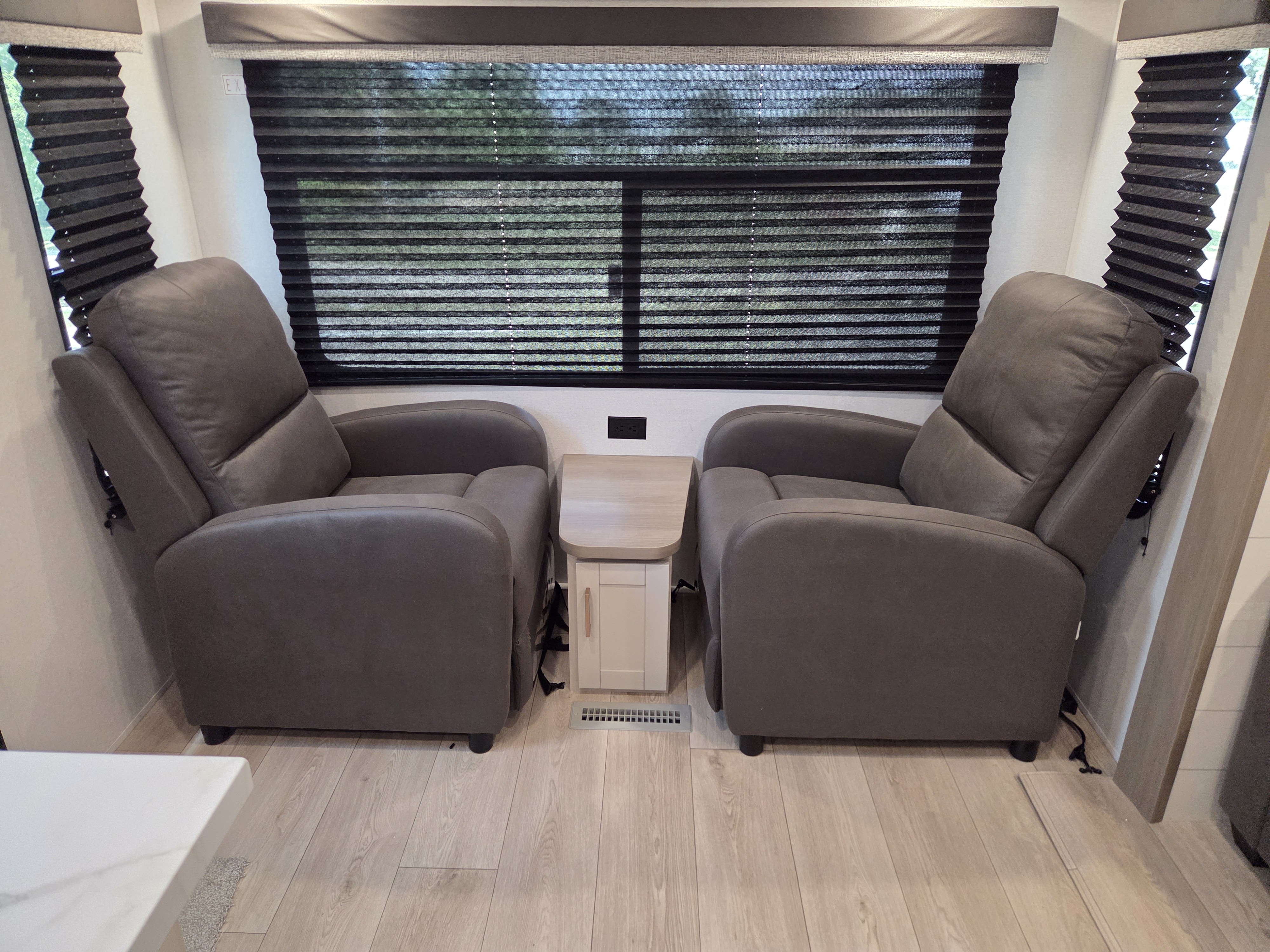 2027 Jayco Jay Flight 262RLS, $ 27,999
