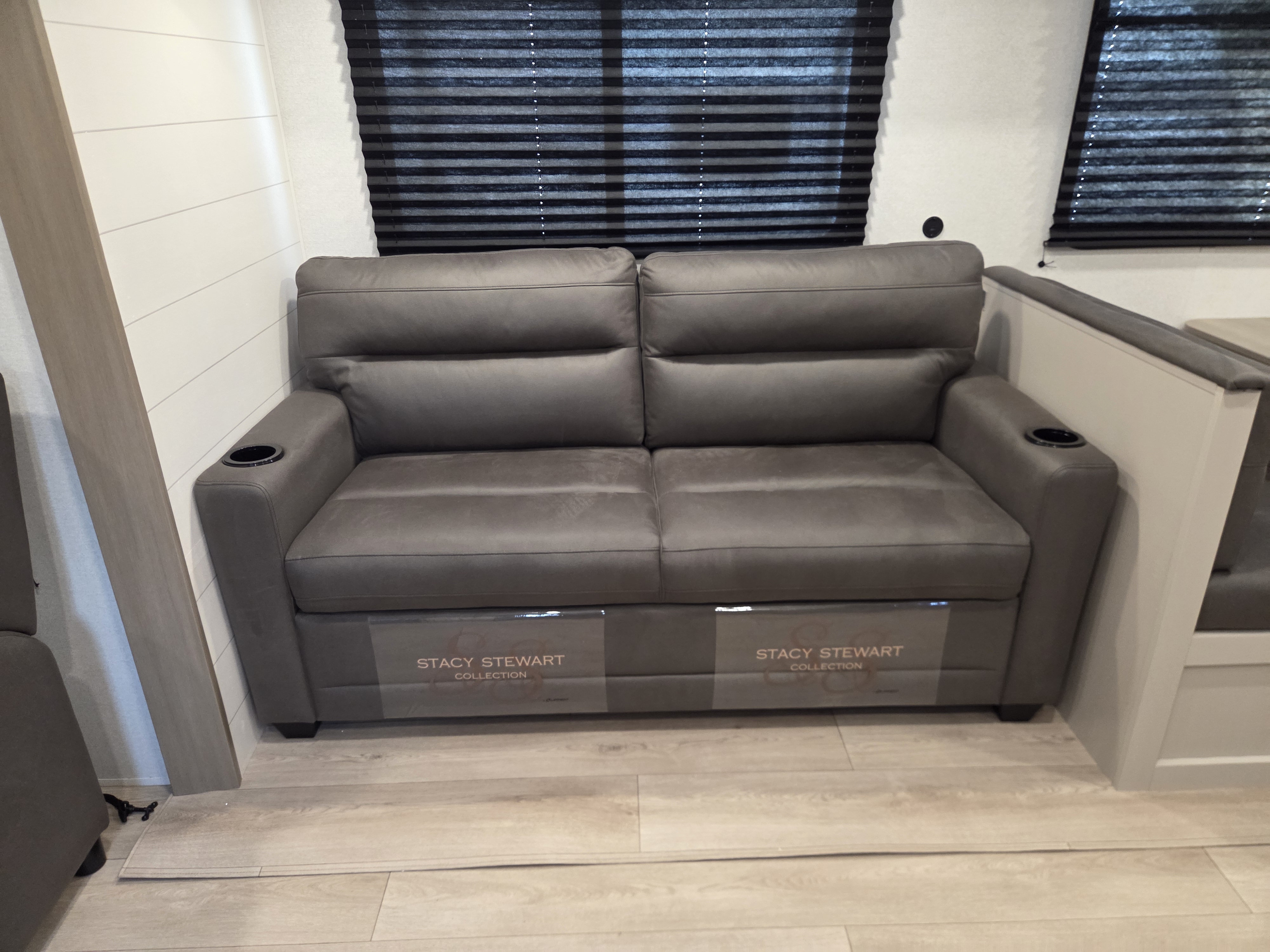 2027 Jayco Jay Flight 262RLS, $ 27,999