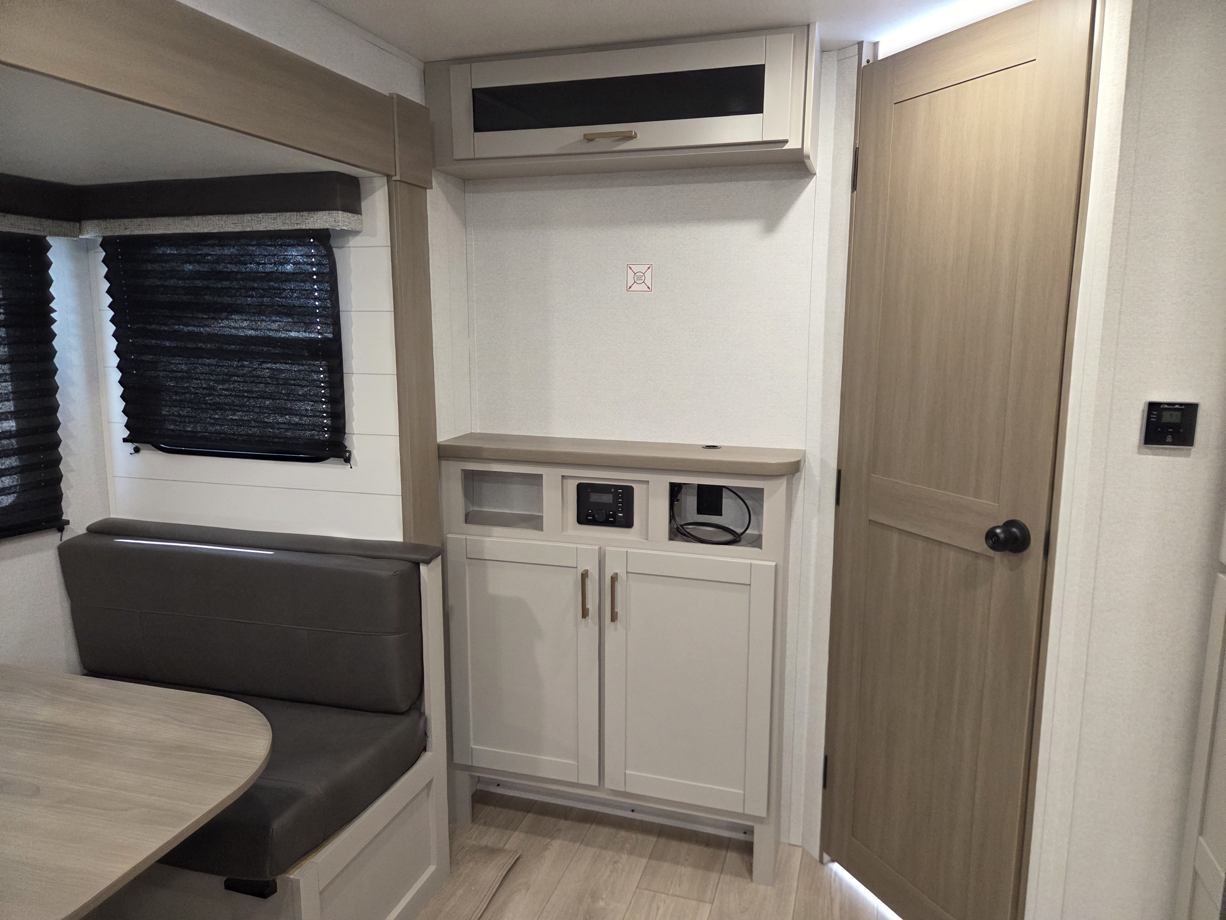 2027 Jayco Jay Flight 262RLS, $ 27,999