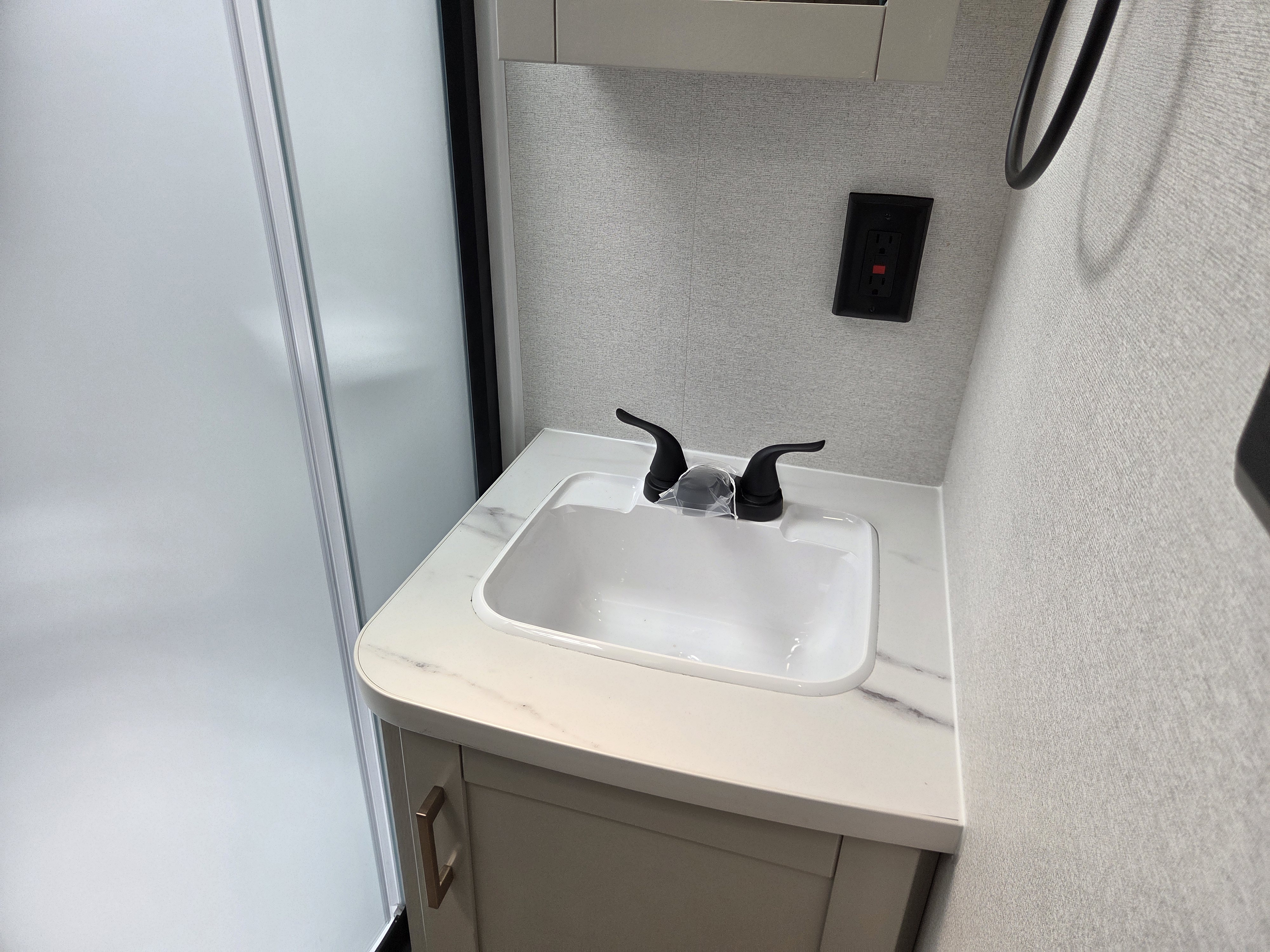 2027 Jayco Jay Flight 262RLS, $ 27,999