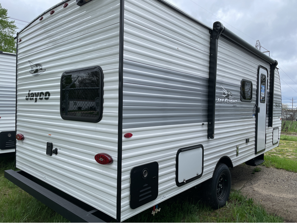 2026 Jayco Jay Flight SLX 178DBS Sport Edition, $ 17,999