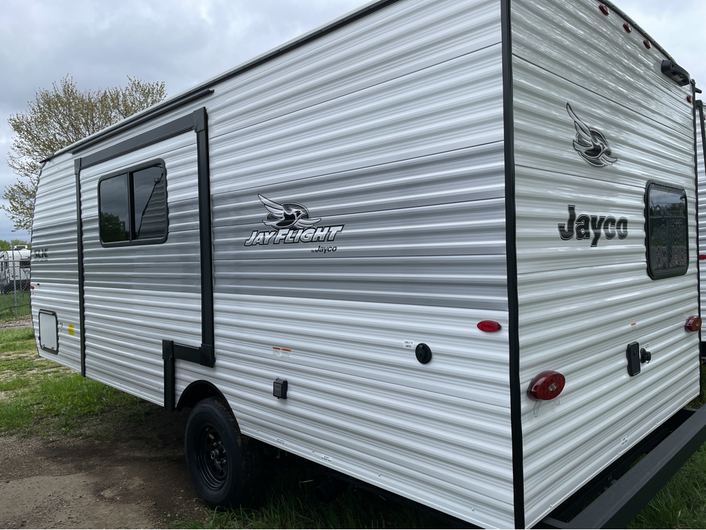 2026 Jayco Jay Flight SLX 178DBS Sport Edition, $ 17,999