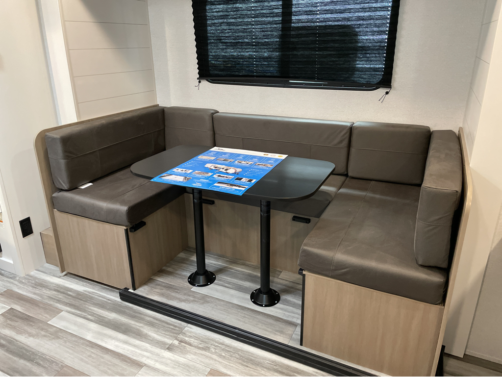 2026 Jayco Jay Flight SLX 178DBS Sport Edition, $ 17,999