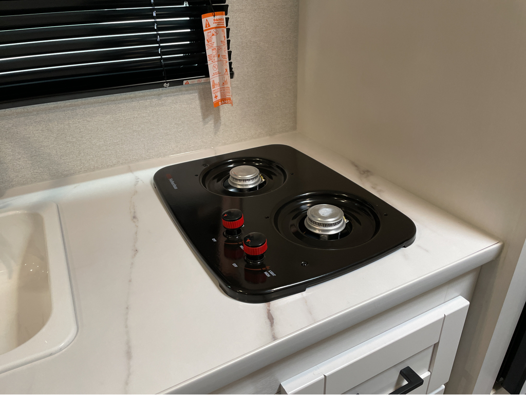 2026 Jayco Jay Flight SLX 178DBS Sport Edition, $ 17,999