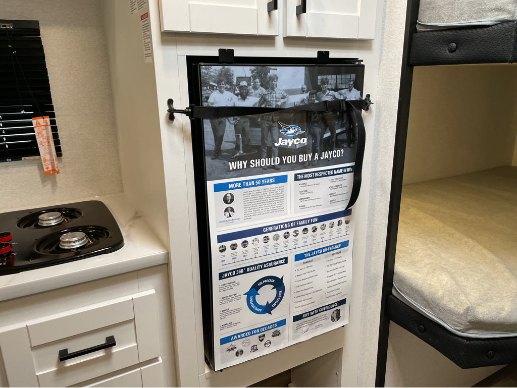 2026 Jayco Jay Flight SLX 178DBS Sport Edition, $ 17,999