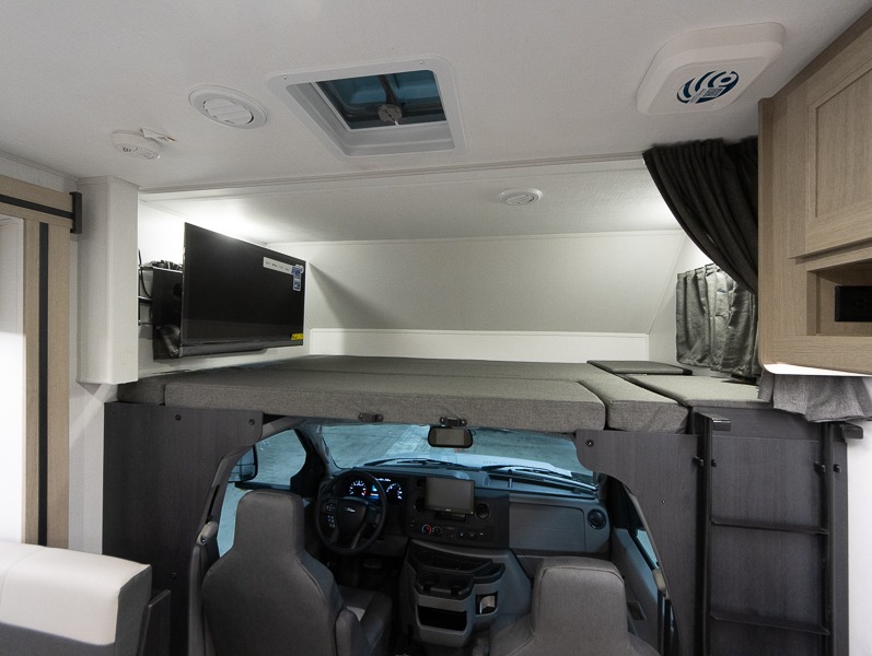 2025 Forest River Sunseeker Classic 3050S, $ 112,997