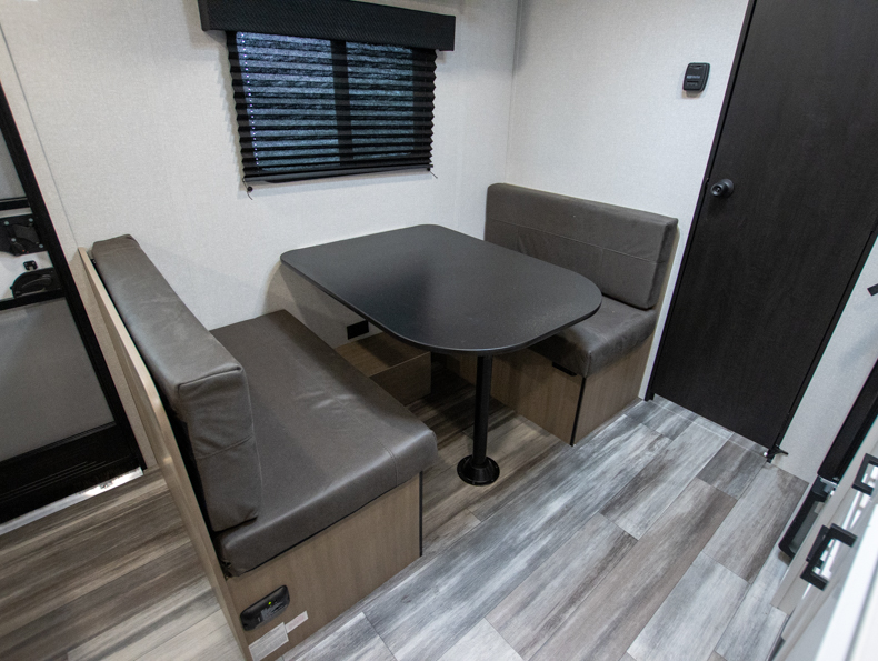 2026 Jayco Jay Flight SLX 170FQ Sport Edition, $ 14,999