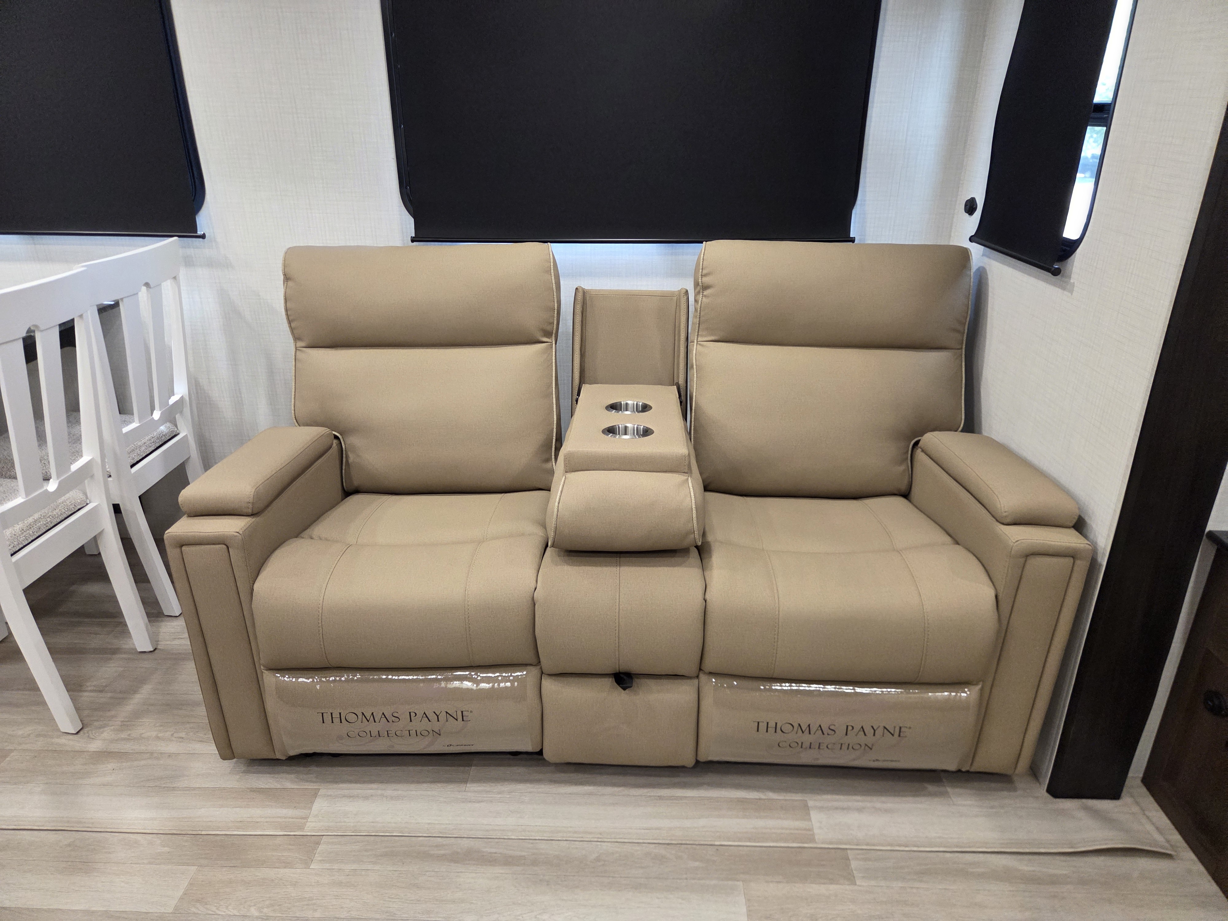 2027 Keystone Bullet Crossfire (East) 310RES, $ 55,990