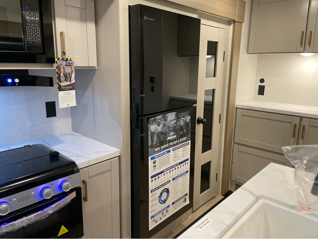 2027 Jayco Jay Flight 333BTS, $ 39,999