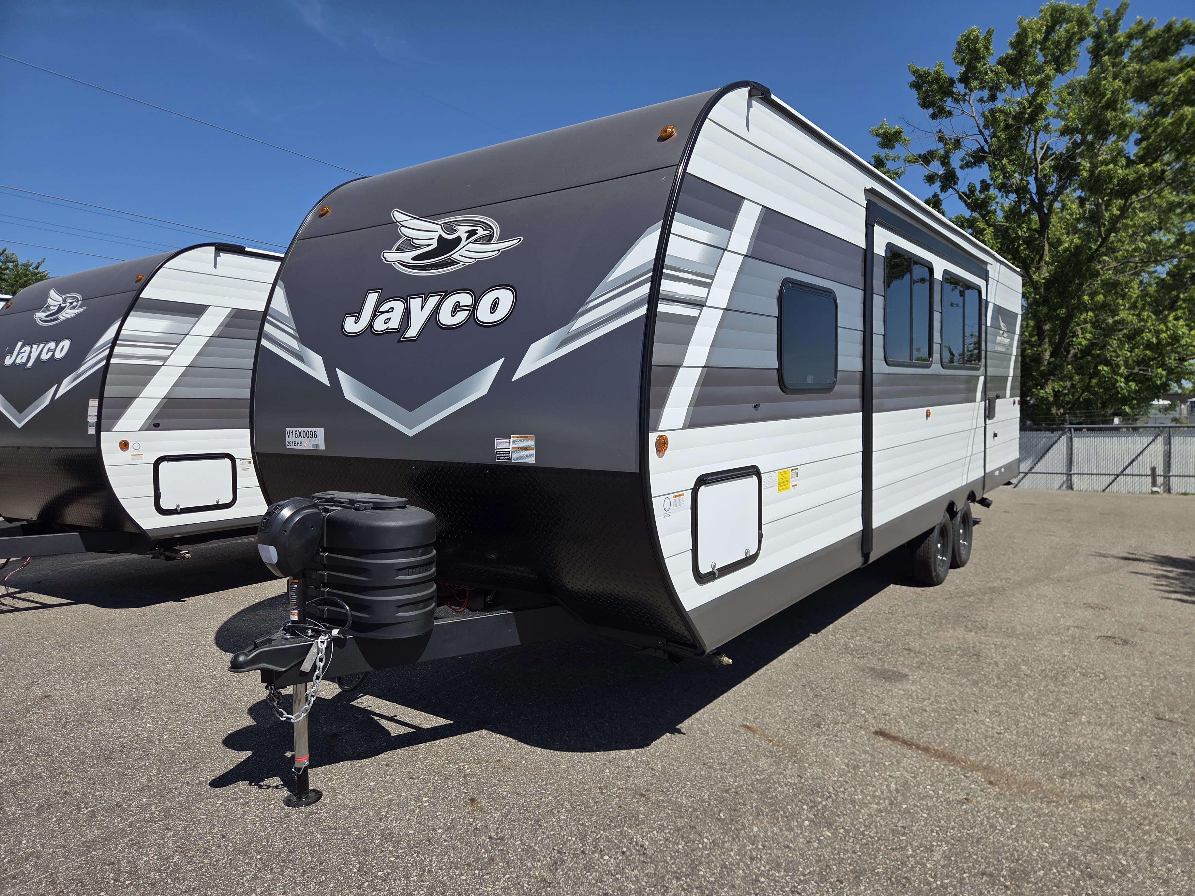2027 Jayco Jay Flight 261BHS, $ 26,999