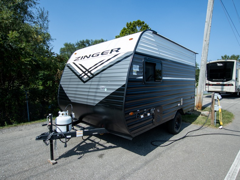 2026 CrossRoads Zinger Lite Mini ZR12BH, $ 11,495