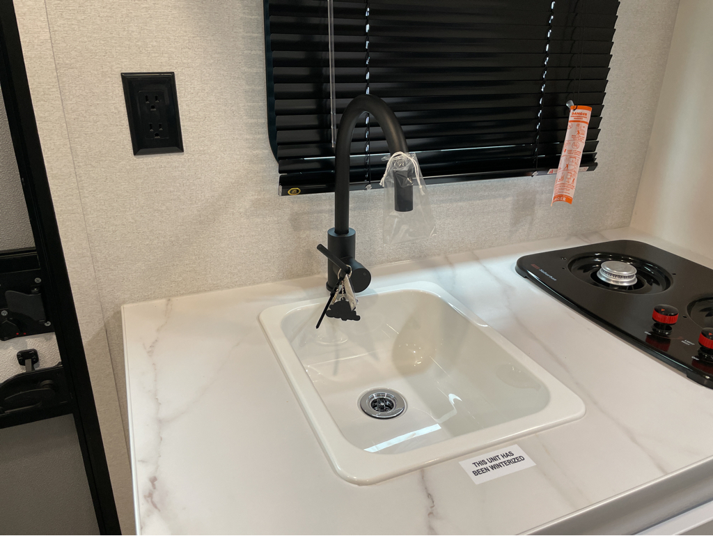 2026 Jayco Jay Flight SLX 178DBS Sport Edition, $ 17,999