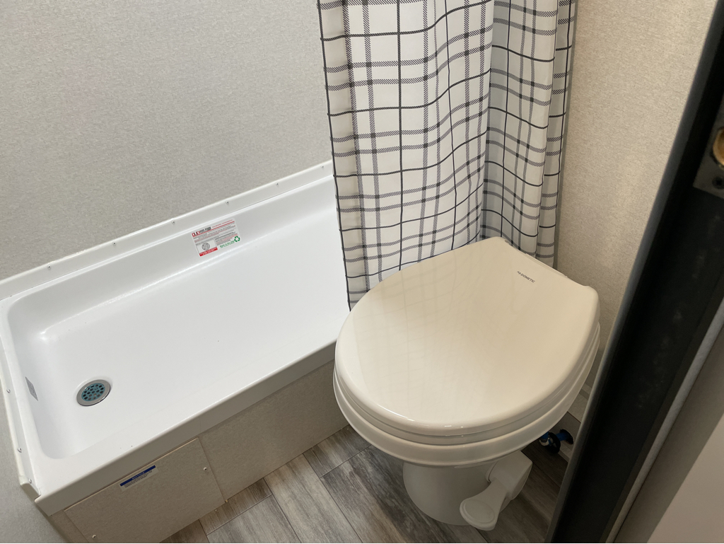 2026 Jayco Jay Flight SLX 178DBS Sport Edition, $ 17,999