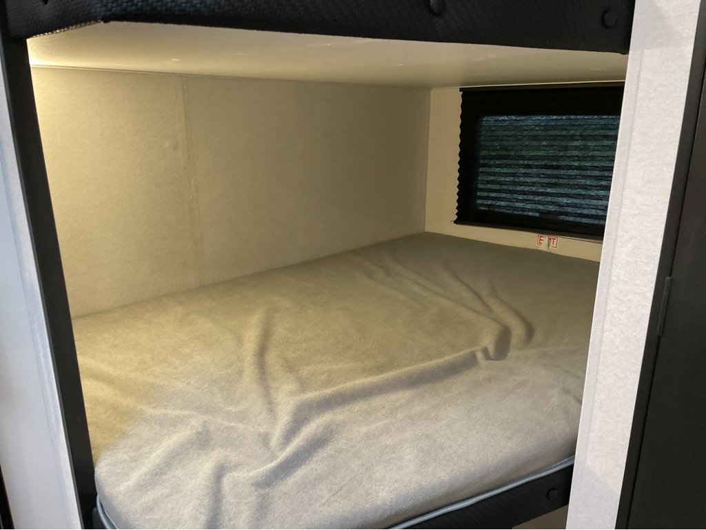 2026 Jayco Jay Flight SLX 178DBS Sport Edition, $ 17,999