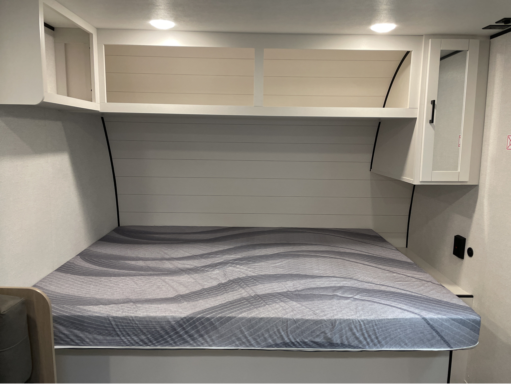 2026 Jayco Jay Flight SLX 178DBS Sport Edition, $ 17,999