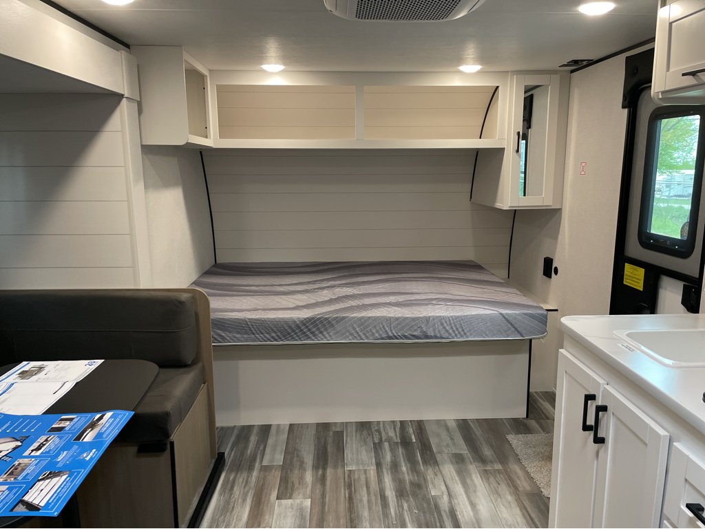 2026 Jayco Jay Flight SLX 178DBS Sport Edition, $ 17,999