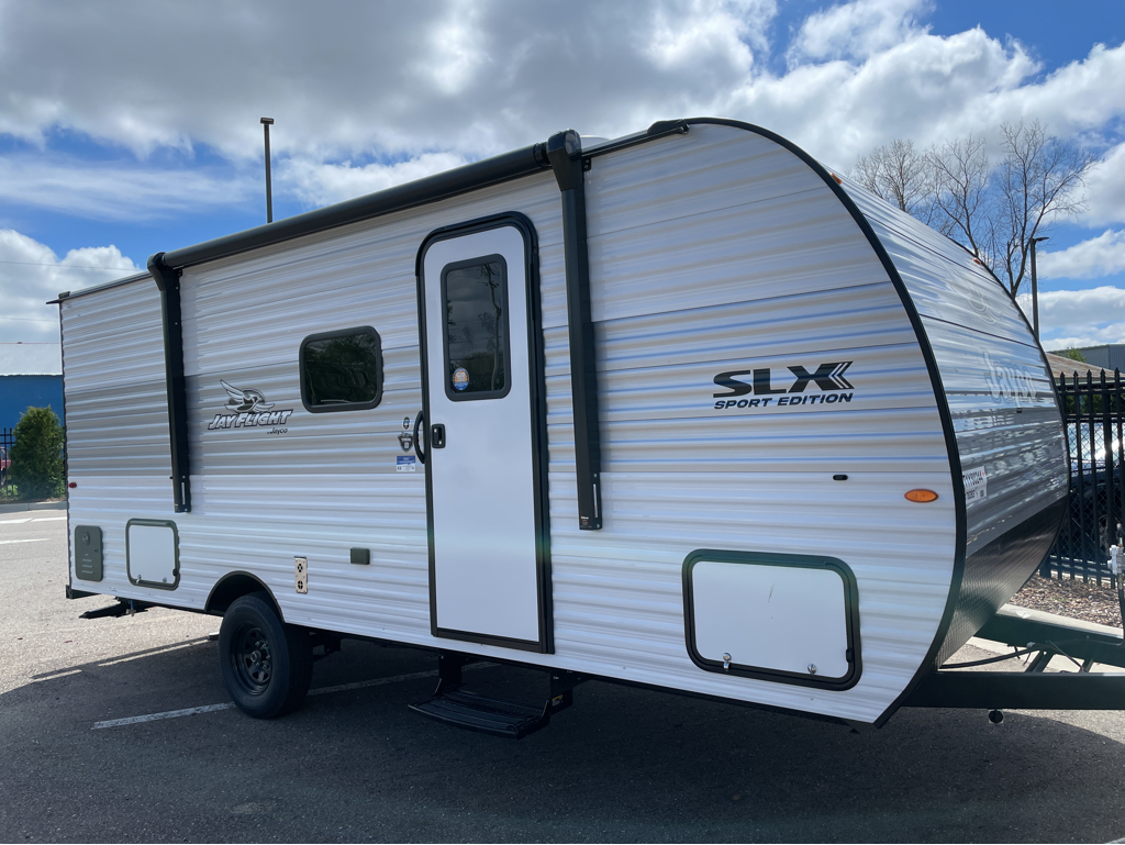 2026 Jayco Jay Flight SLX 178DBS Sport Edition, $ 17,999