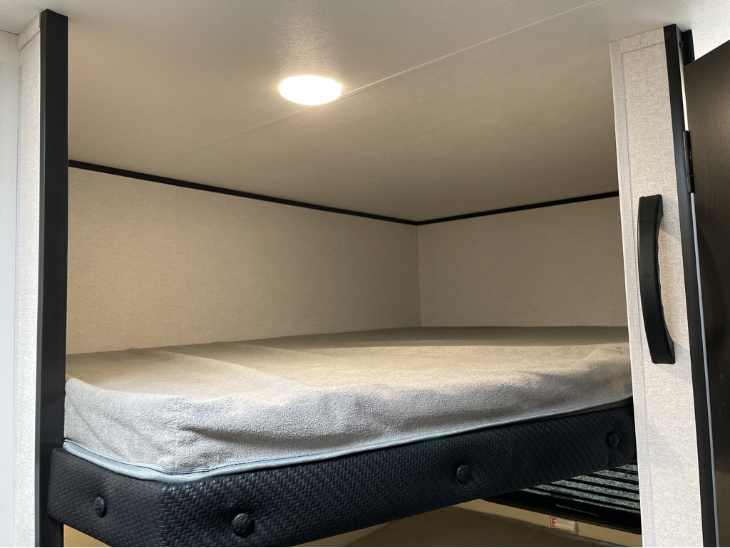 2026 Jayco Jay Flight SLX 178DBS Sport Edition, $ 17,999