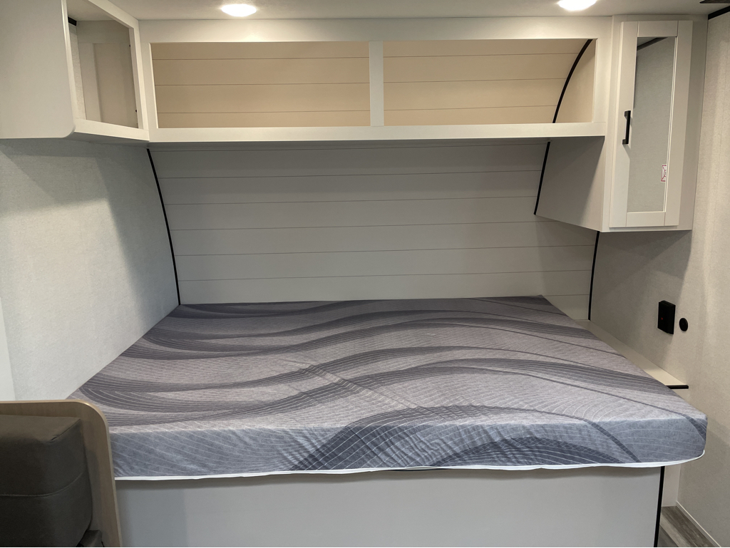 2026 Jayco Jay Flight SLX 178DBS Sport Edition, $ 17,999
