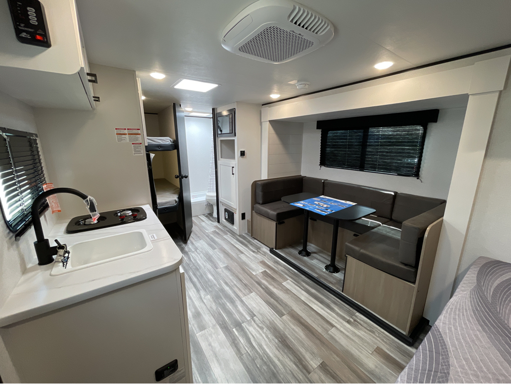 2026 Jayco Jay Flight SLX 178DBS Sport Edition, $ 17,999
