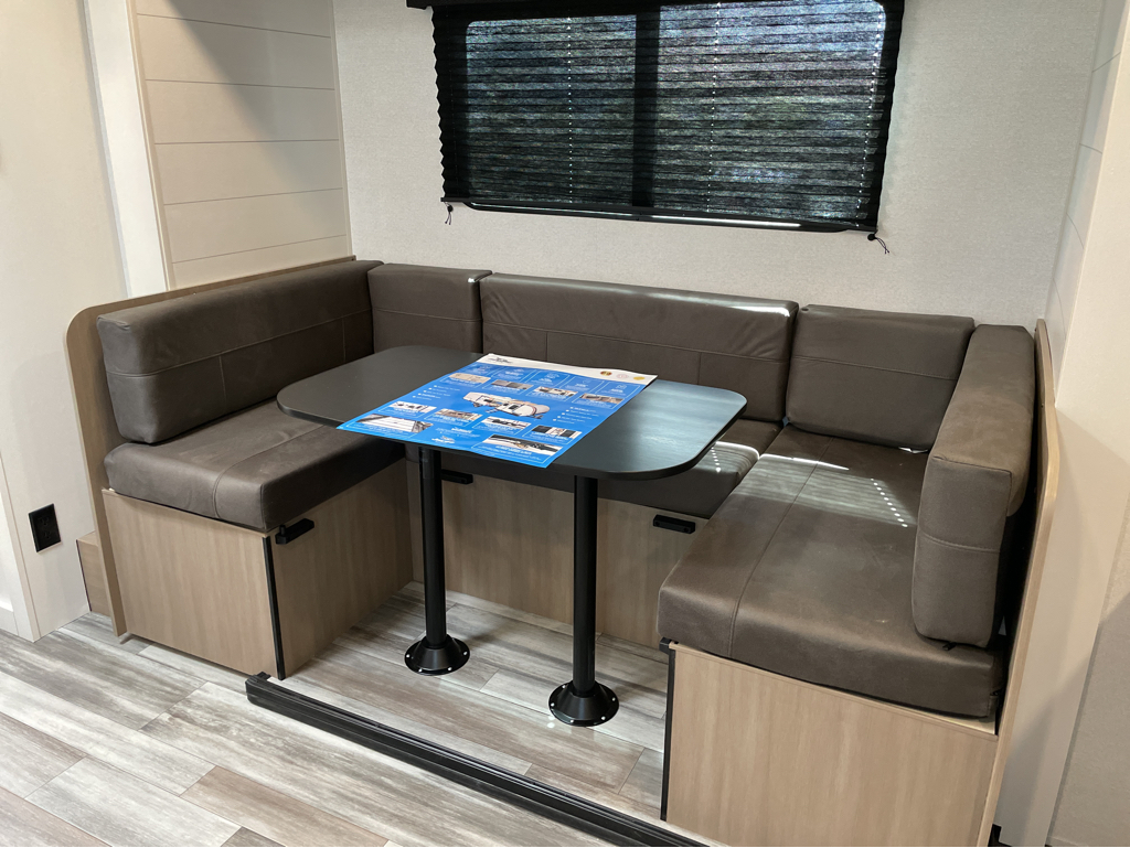 2026 Jayco Jay Flight SLX 178DBS Sport Edition, $ 17,999