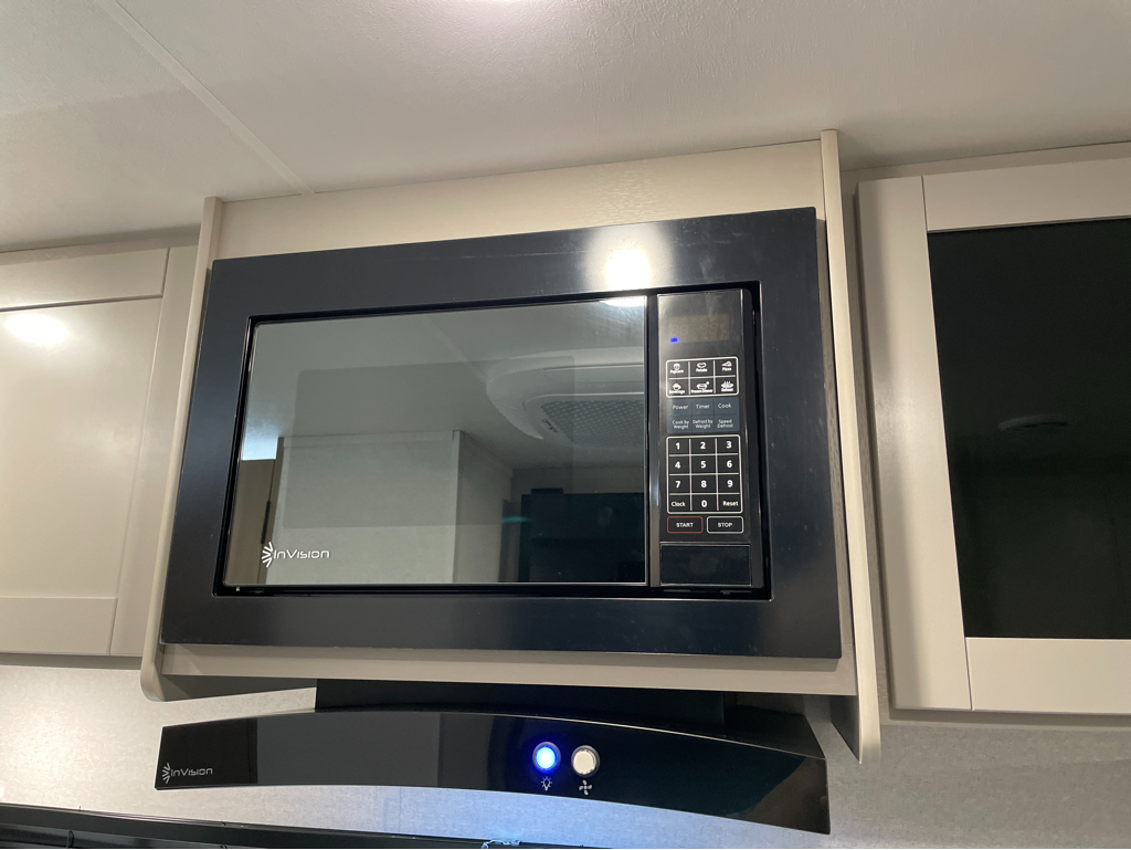 2027 Jayco Jay Flight 210QB, $ 23,999