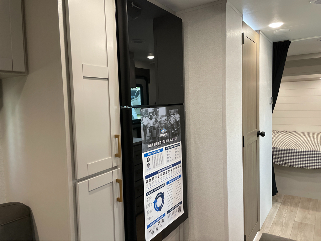 2027 Jayco Jay Flight 210QB, $ 23,999