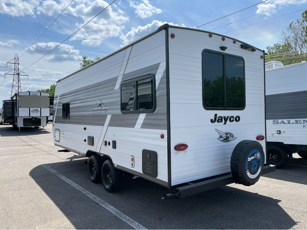 2027 Jayco Jay Flight 210QB, $ 23,999